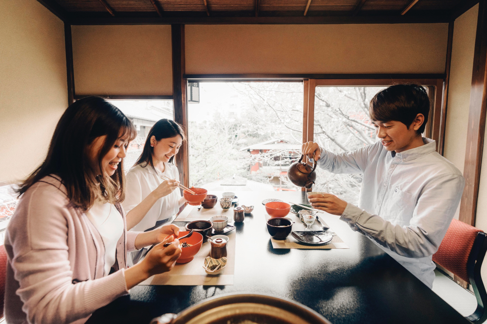 【美女活】アラサーの「お正月太り」は早めのダイエットでリセット！体を整える食事とは