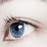 【美人づくり】敏感肌でも使える実力派まつげ美容液「GENiS」とは？