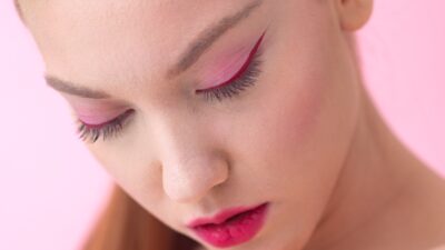 【美人づくり】ピンクメイクで春のおしゃれを先取り｜コツ＆おすすめコスメをご紹介