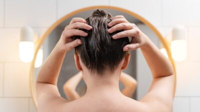 【美女活】夏の頭皮ダメージは秋にケア！トリートメントや頭皮ケア、インナーケアを組み合わせて