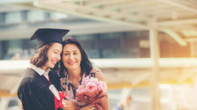 【美女活】「派手じゃないのにきれい」を目指す。ママのための春の身だしなみのポイント