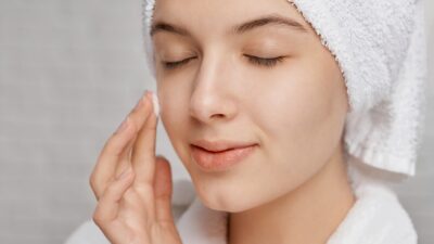 【美人づくり】韓国アイドルから学ぶ”ツヤ肌＆透明感”を作る日常スキンケア＆メイク習慣