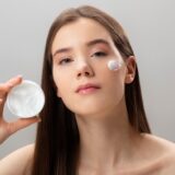 【美人づくり】レチノールは使うべき？美肌のためのレチノールの使い方&注意点